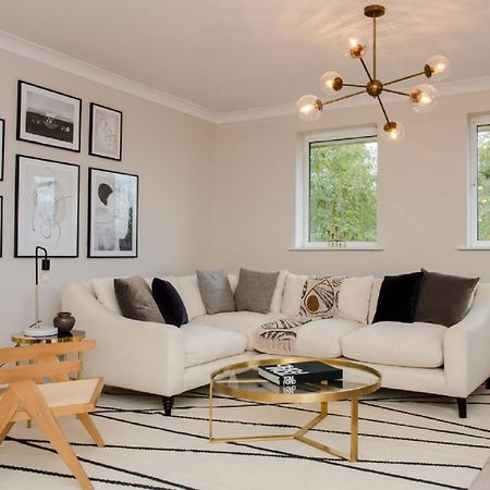 The Sparkford Gardens - Lovely 2Bdr With Balcony Londres Exterior foto