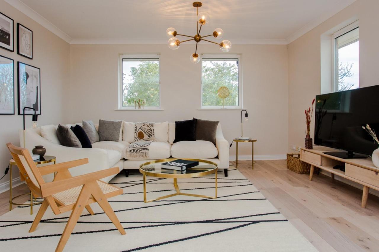 The Sparkford Gardens - Lovely 2Bdr With Balcony Londres Exterior foto