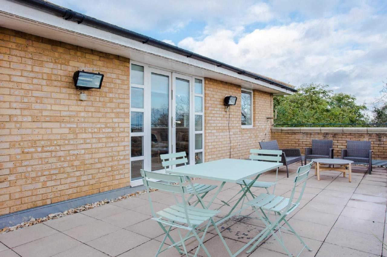 The Sparkford Gardens - Lovely 2Bdr With Balcony Londres Exterior foto