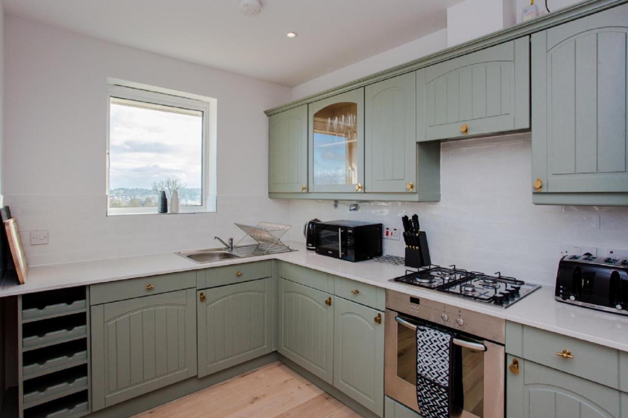 The Sparkford Gardens - Lovely 2Bdr With Balcony Londres Exterior foto